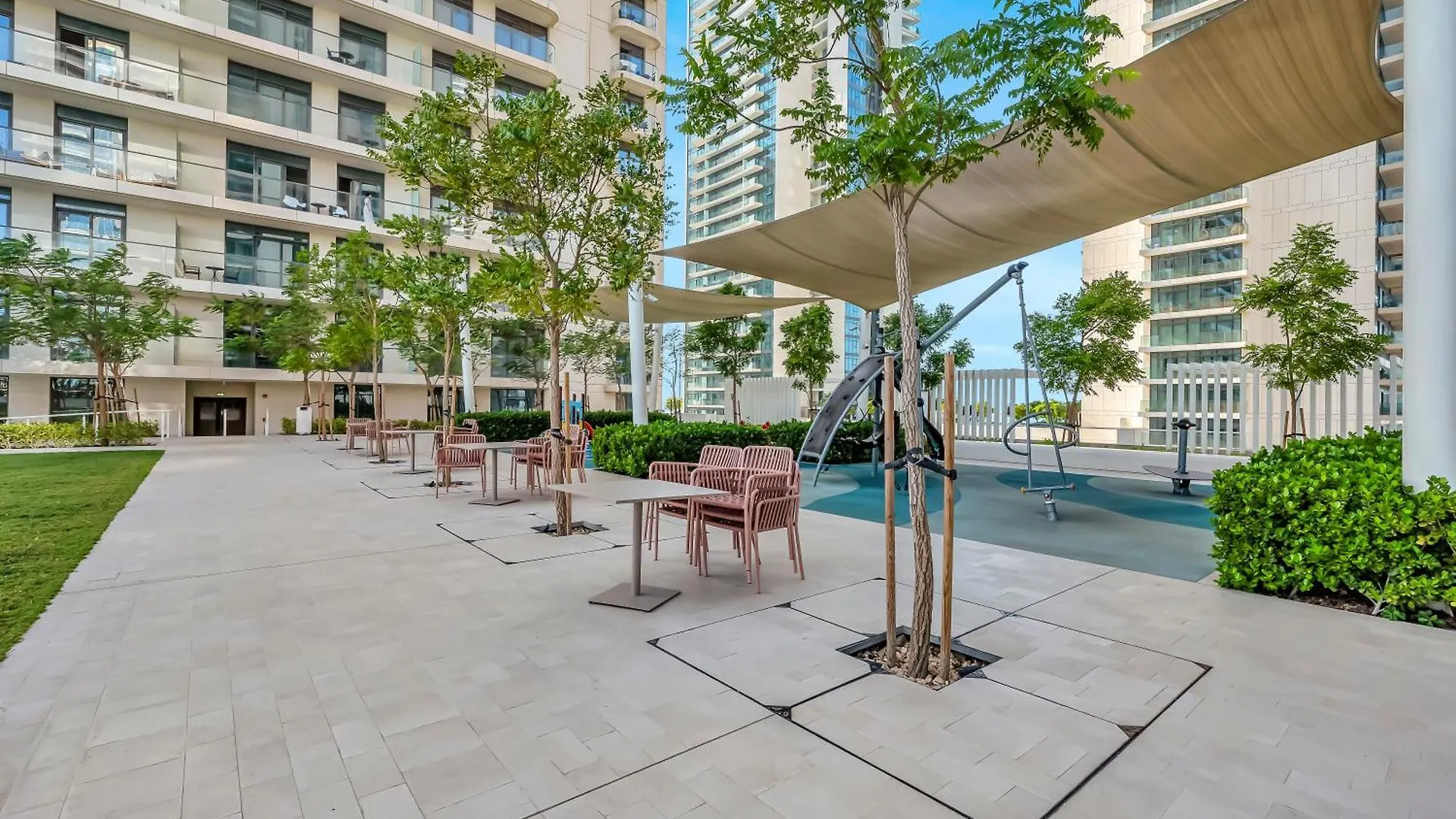Chic 1 Bedroom On Private Beach In Dubai Harbour 0*,  United Arab Emirates