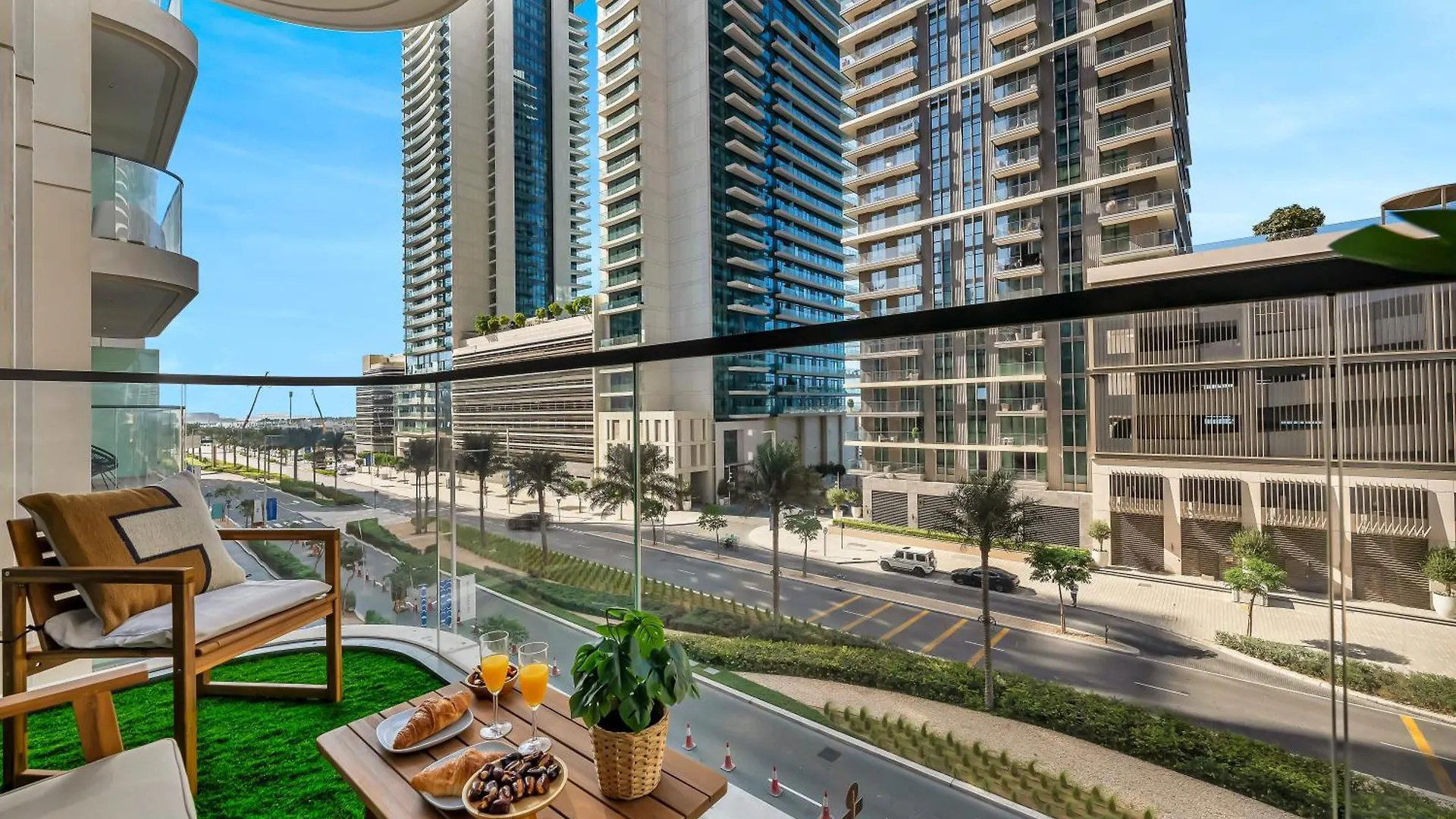 Apartment Chic 1 Bedroom On Private Beach In Dubai Harbour