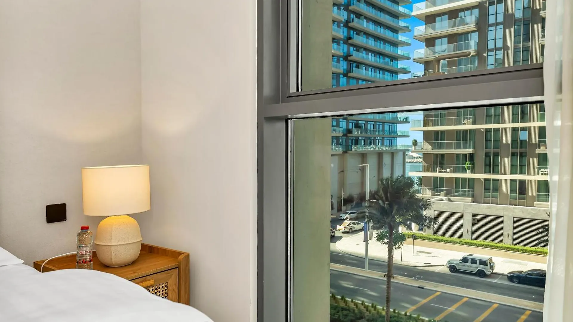 Apartment Chic 1 Bedroom On Private Beach In Dubai Harbour