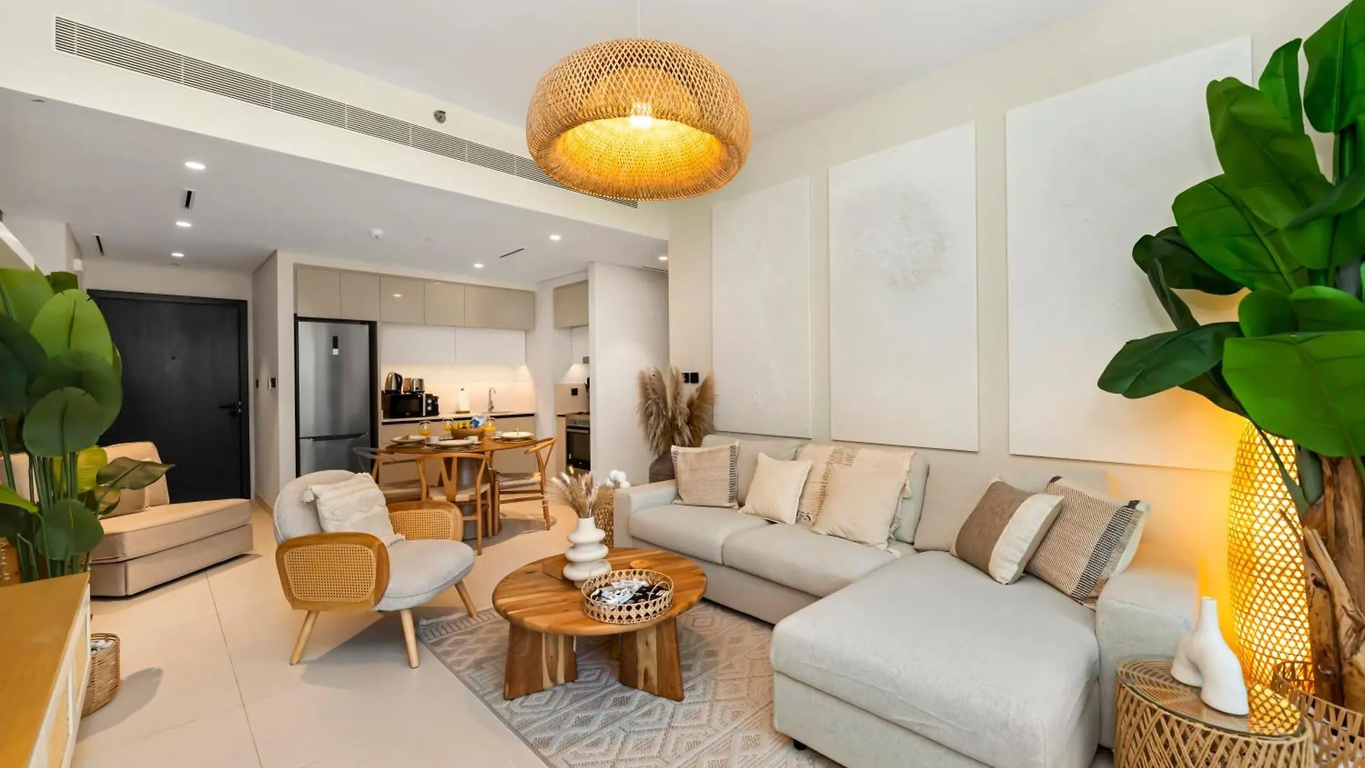 Chic 1 Bedroom On Private Beach In Dubai Harbour 0*,  United Arab Emirates